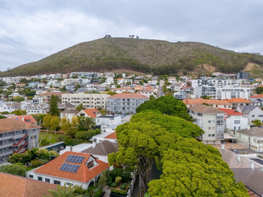 1 Bedroom Property for Sale in Three Anchor Bay Western Cape